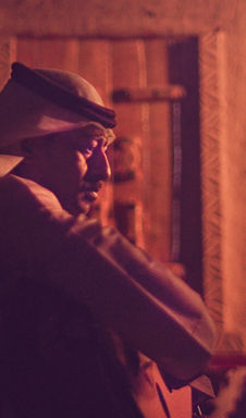 Oud-in-historic-alley