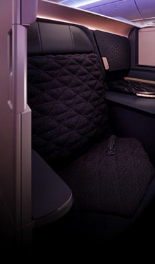 rx-experience-cabin-business-gradiant_card_3-13082025