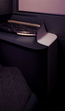 rx-experience-cabin-business-gradiant_card_4-13082025