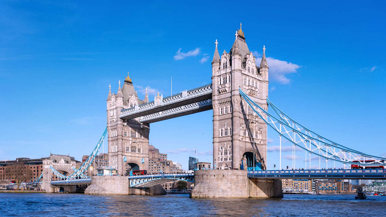 rx-where_we_fly-uk-london-card_7-27112025